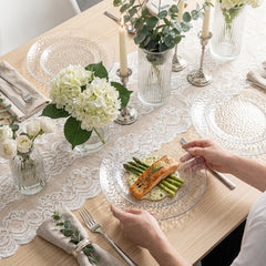 Rubtlamp 60-piece plastic plate pack for easy hosting and cleanup.