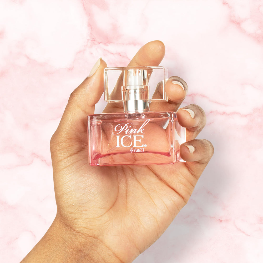 Rue 21 Pink Ice ingredients note apple vanilla creamy woods, subtle sweetness.