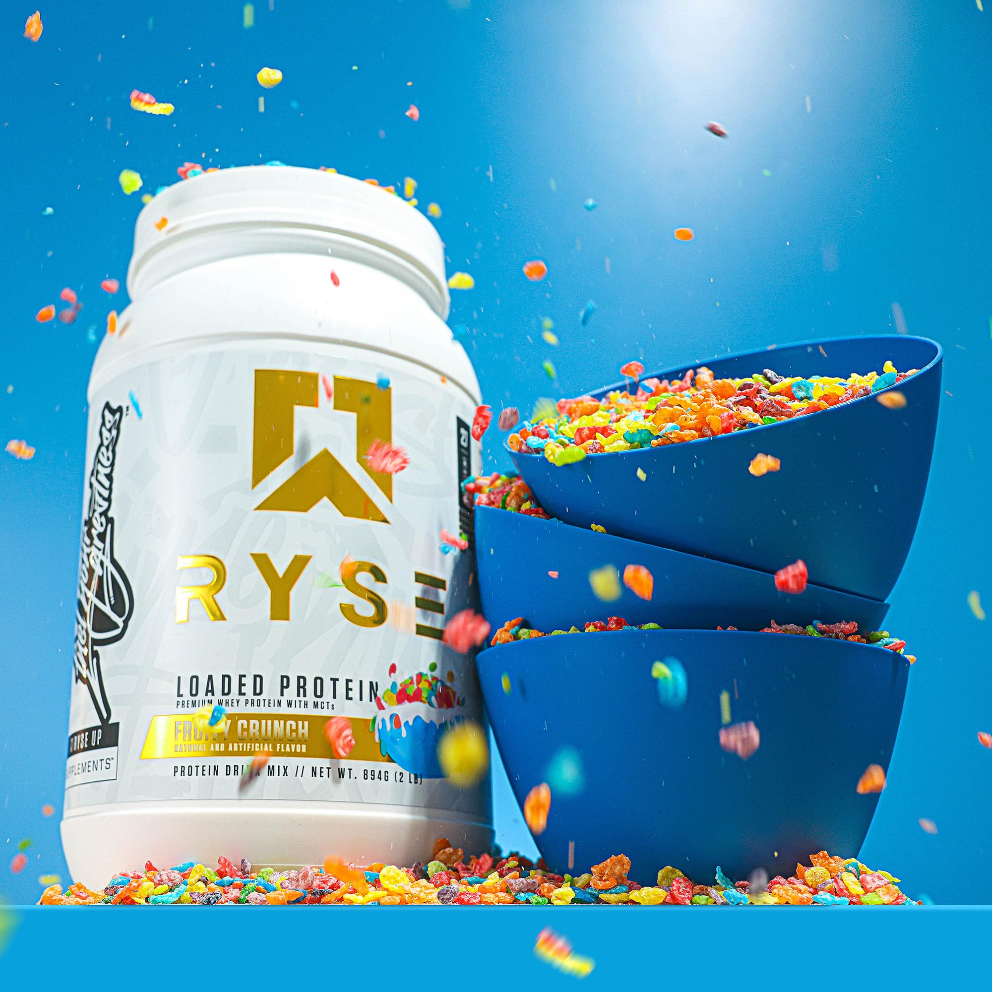 RYSE Fruity Crunch dissolving drink demonstrates quick mix and energy support.
