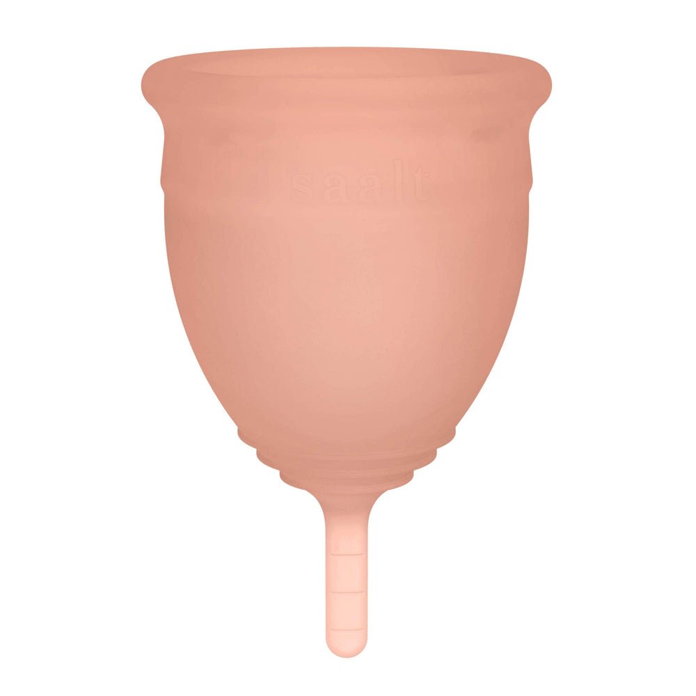 Saalt Soft Cup Desert Blush travel-ready setup for on-the-go protection