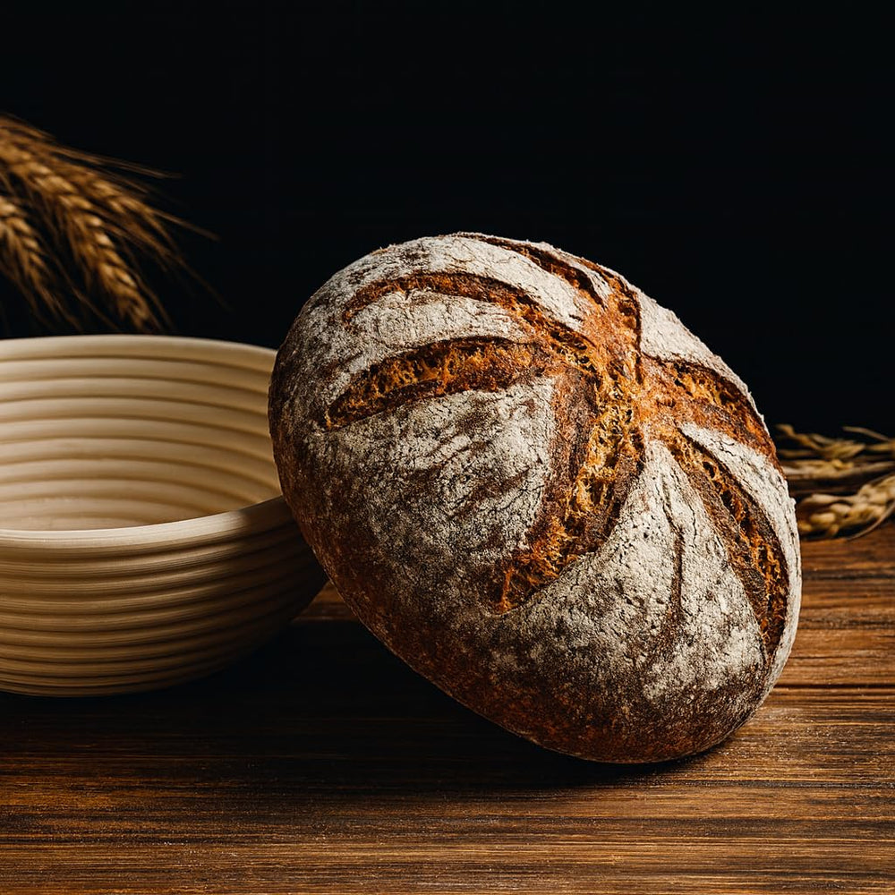 Saint Germain Bakery easy-clean design with cloth liner for convenient use.