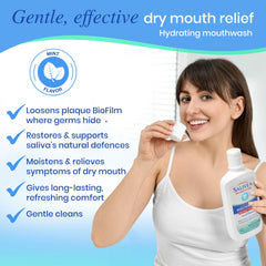 Salivea Dry Mouth Mouthwash mint splash demonstrates refreshing breath support.