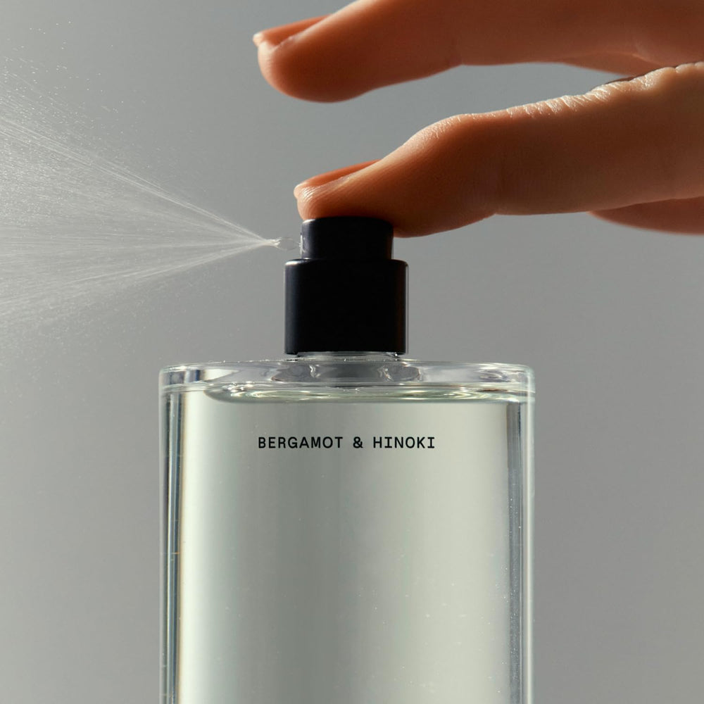 Salt & Stone body mist free from parabens and phthalates for clean use.