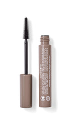 Close-up of Sandstone Scandinavia mascara brush wand delivering smooth lash coating.