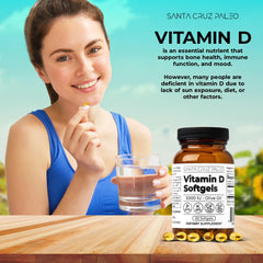 Santa Cruz Paleo Vitamin D3 bottle label emphasizing gluten-free formula for keto-friendly use.