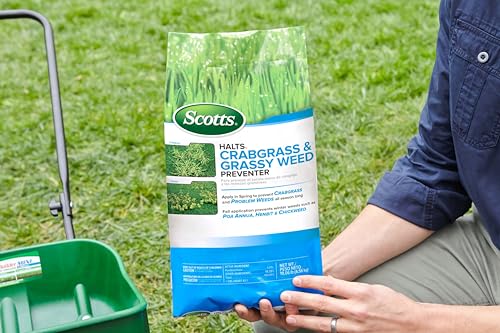 Scotts Halts moss prevention note for California seasons.