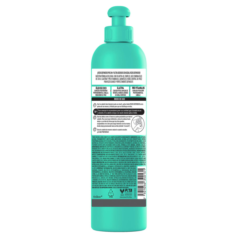 Sedal Defined Curls Styling Cream pump demonstrates easy distribution for even coverage