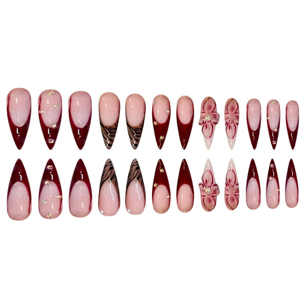 SEENEEY brown leopard design false nails for bold everyday style.