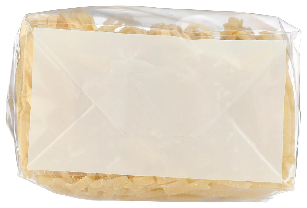 Seggiano organic linguine pasta grain detail closeup — reveals texture ideal for saucing.
