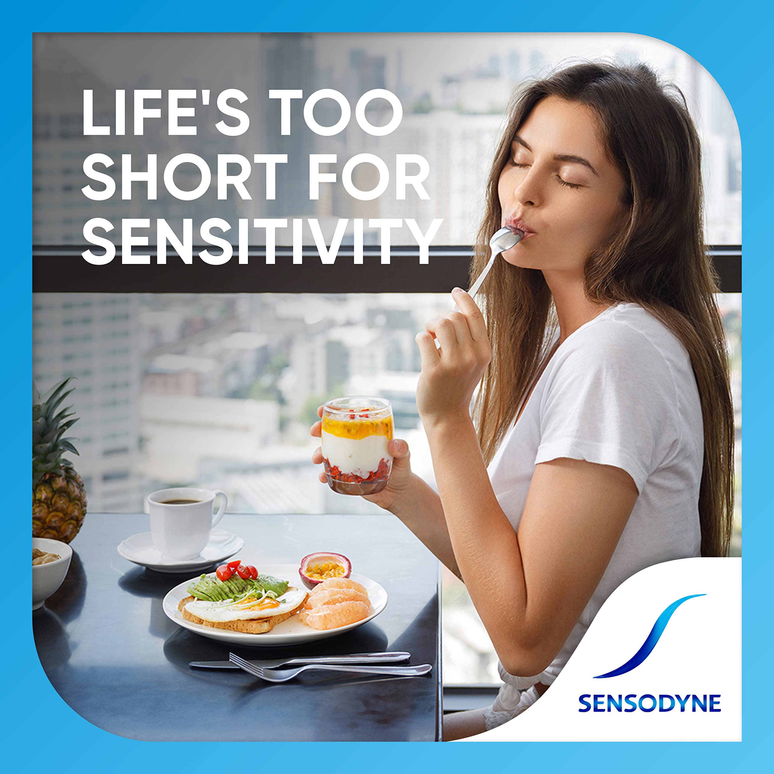 Sensodyne whitening look on mildly stained teeth after brushing