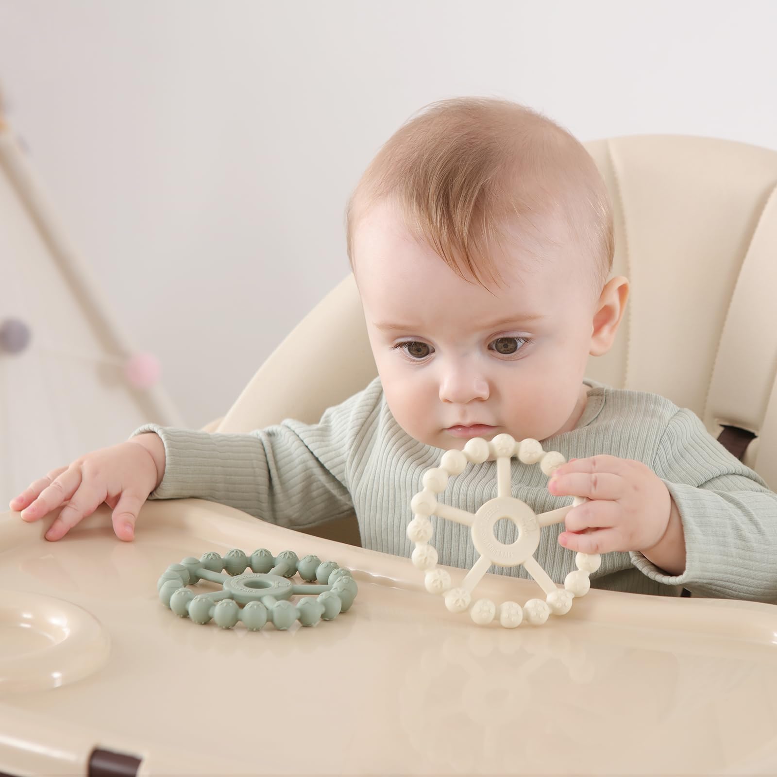Seposeve teether is dishwasher and freezer safe for easy cleaning