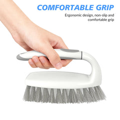 SetSail heavy-duty brush detail on stiff bristles for oil and grime removal.