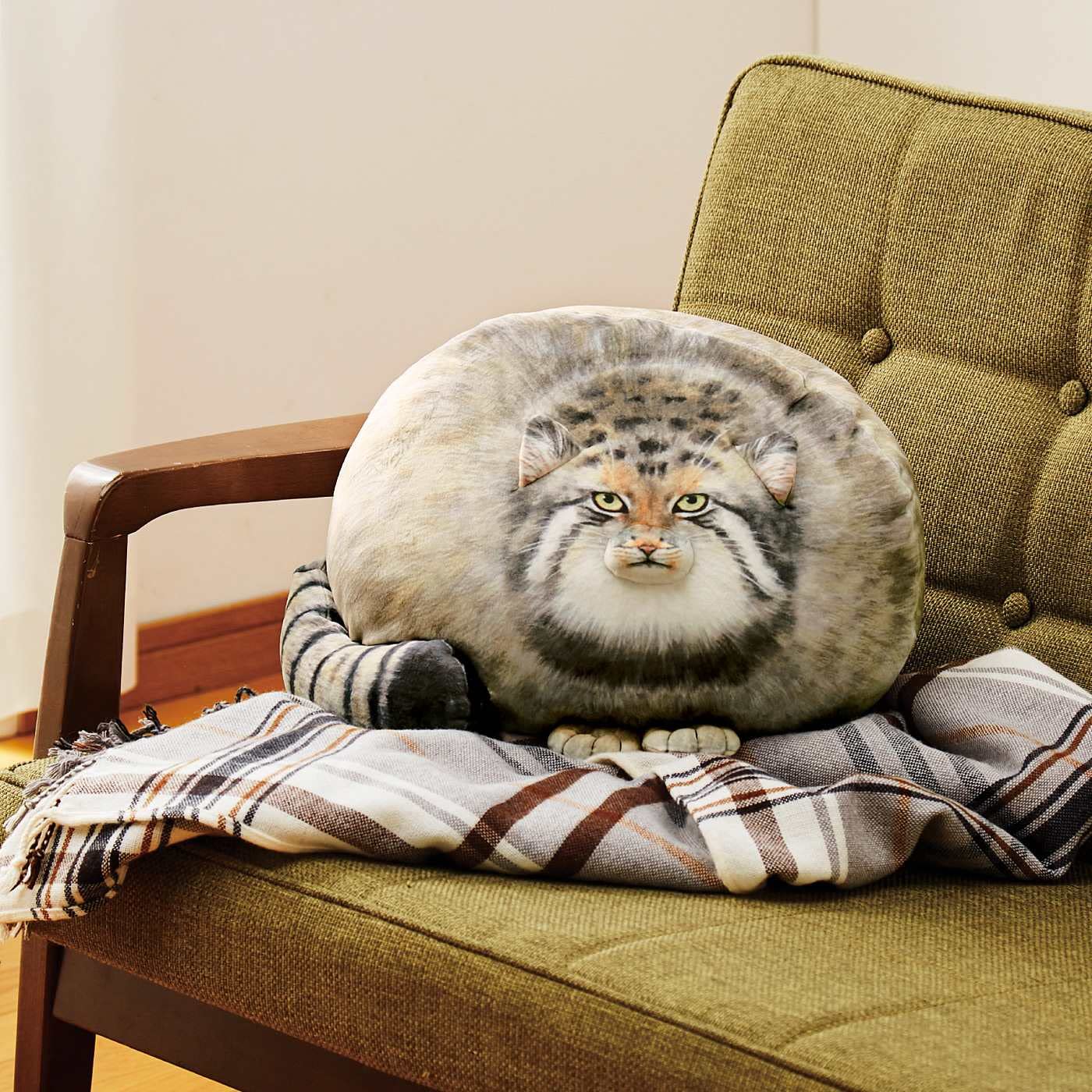 Sew Butiful Steppe Cat plush makes a thoughtful gift for kids