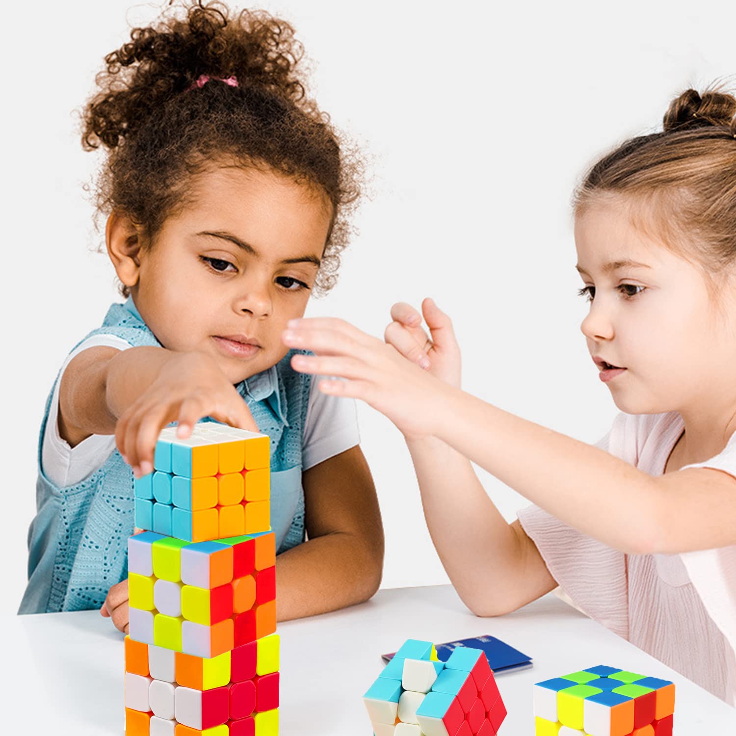 Shengshou 4x4 puzzle cube black, safe ABS plastic for families.