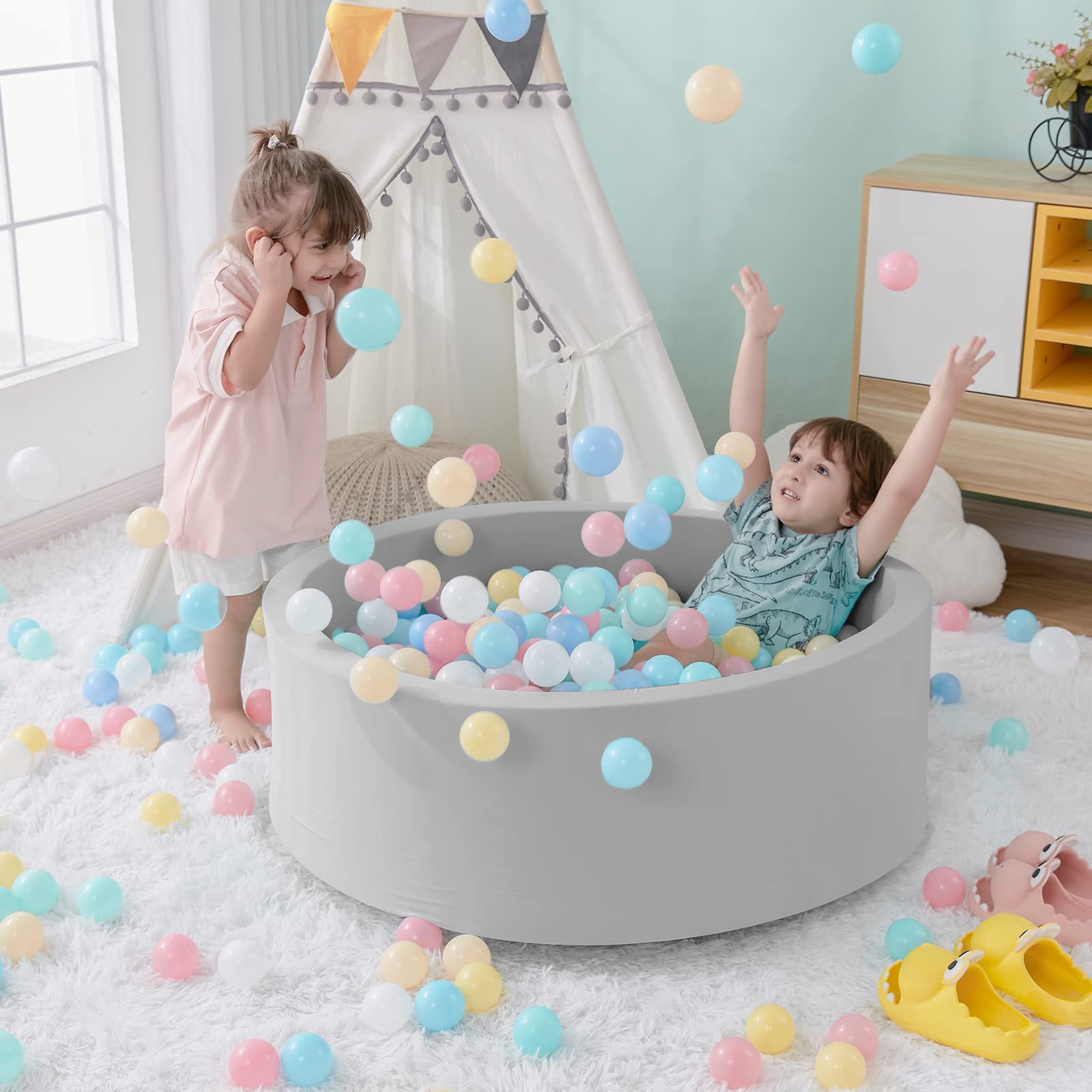 SHJADE vacuum-packed ball pit expands at home for safe setup.