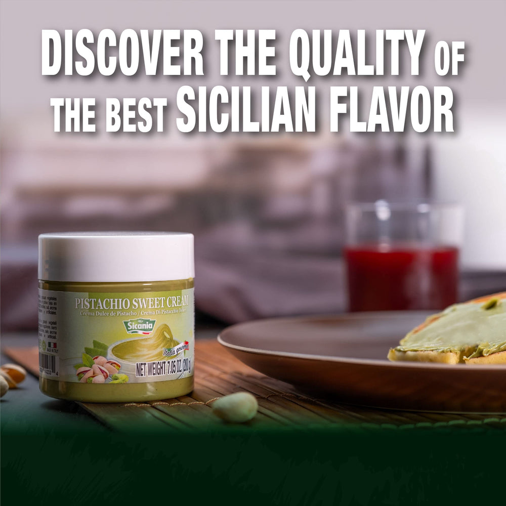 SICANIA Dubai pistachio chocolate bar idea pairs pistachio cream with chocolate.