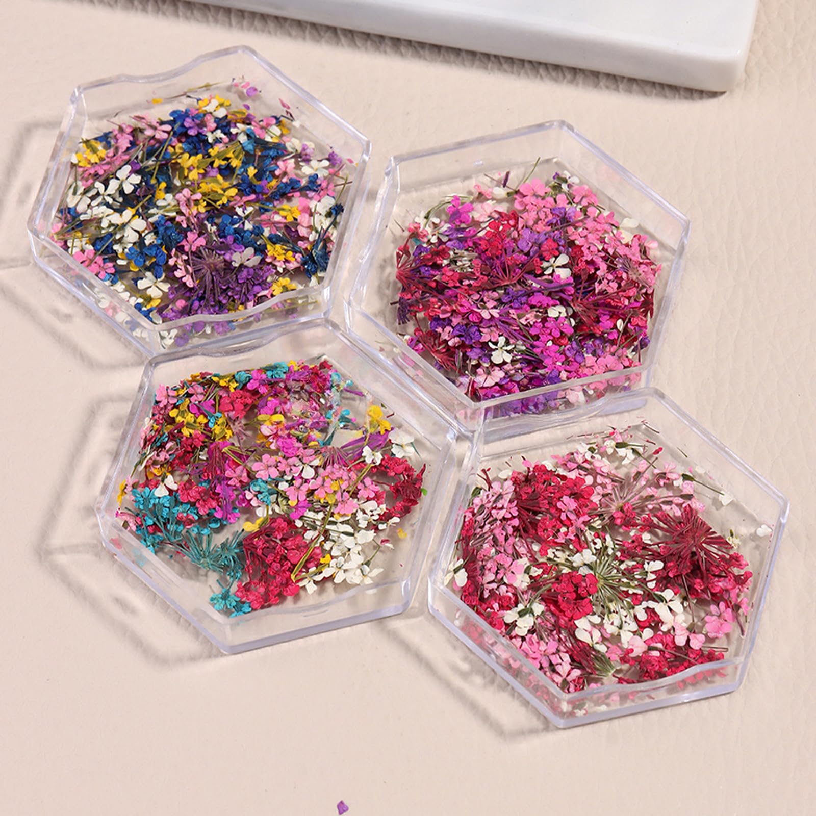 SILPECWEE gift idea: charming nail art kits for friends and family.