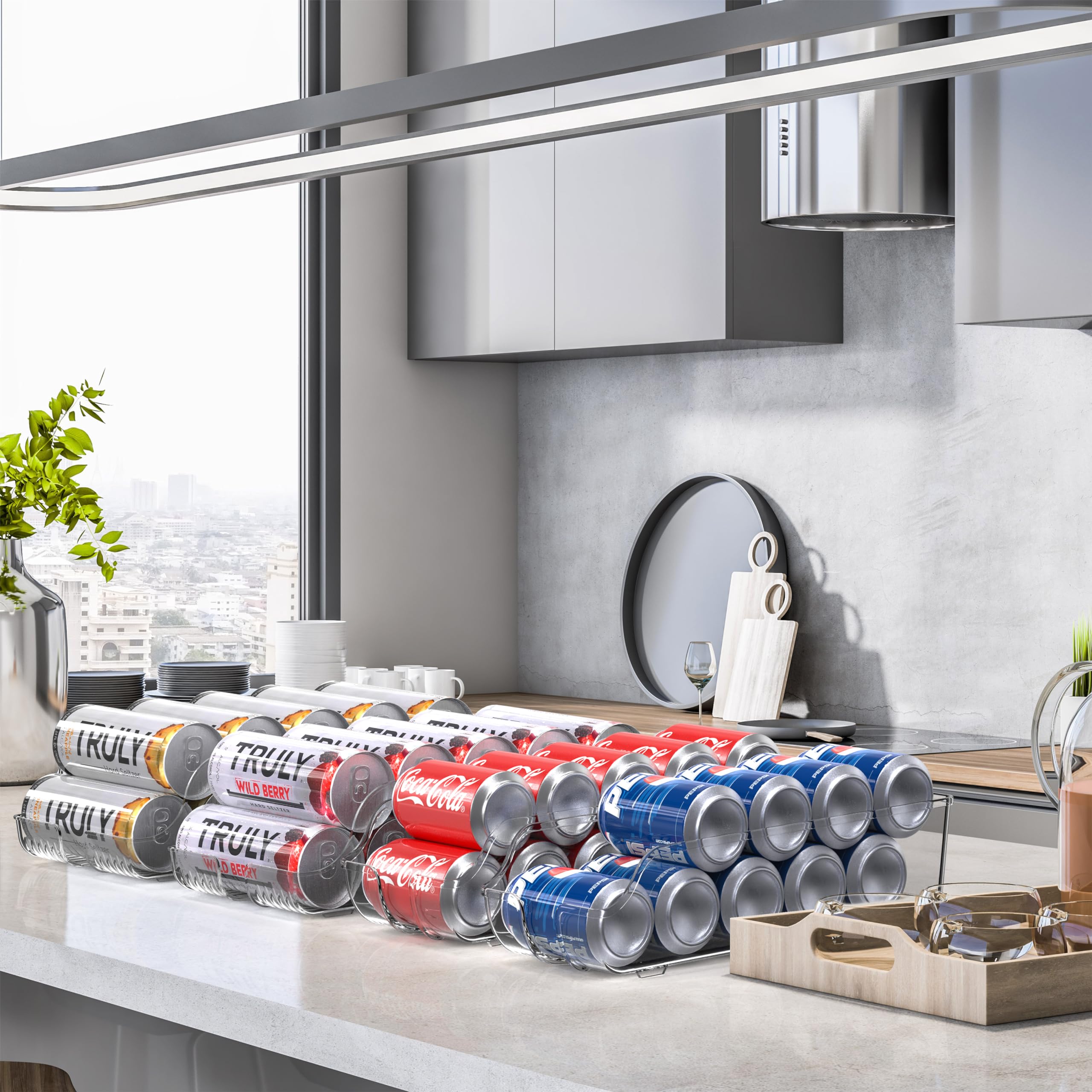 Simple Houseware durable design resists cracking during daily fridge use.