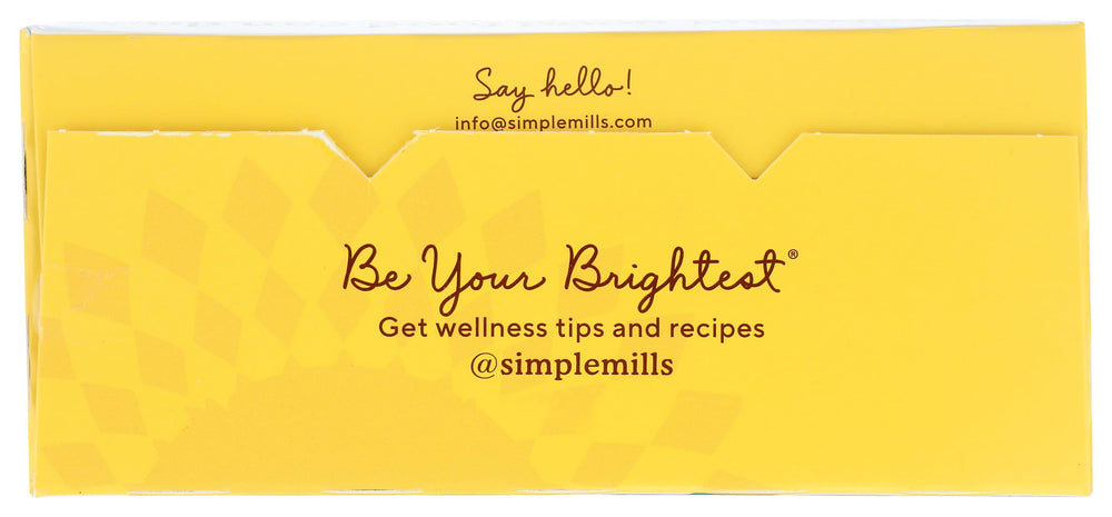 Simple Mills Veggie Pita Crackers display highlighting 1/3 serving vegetables