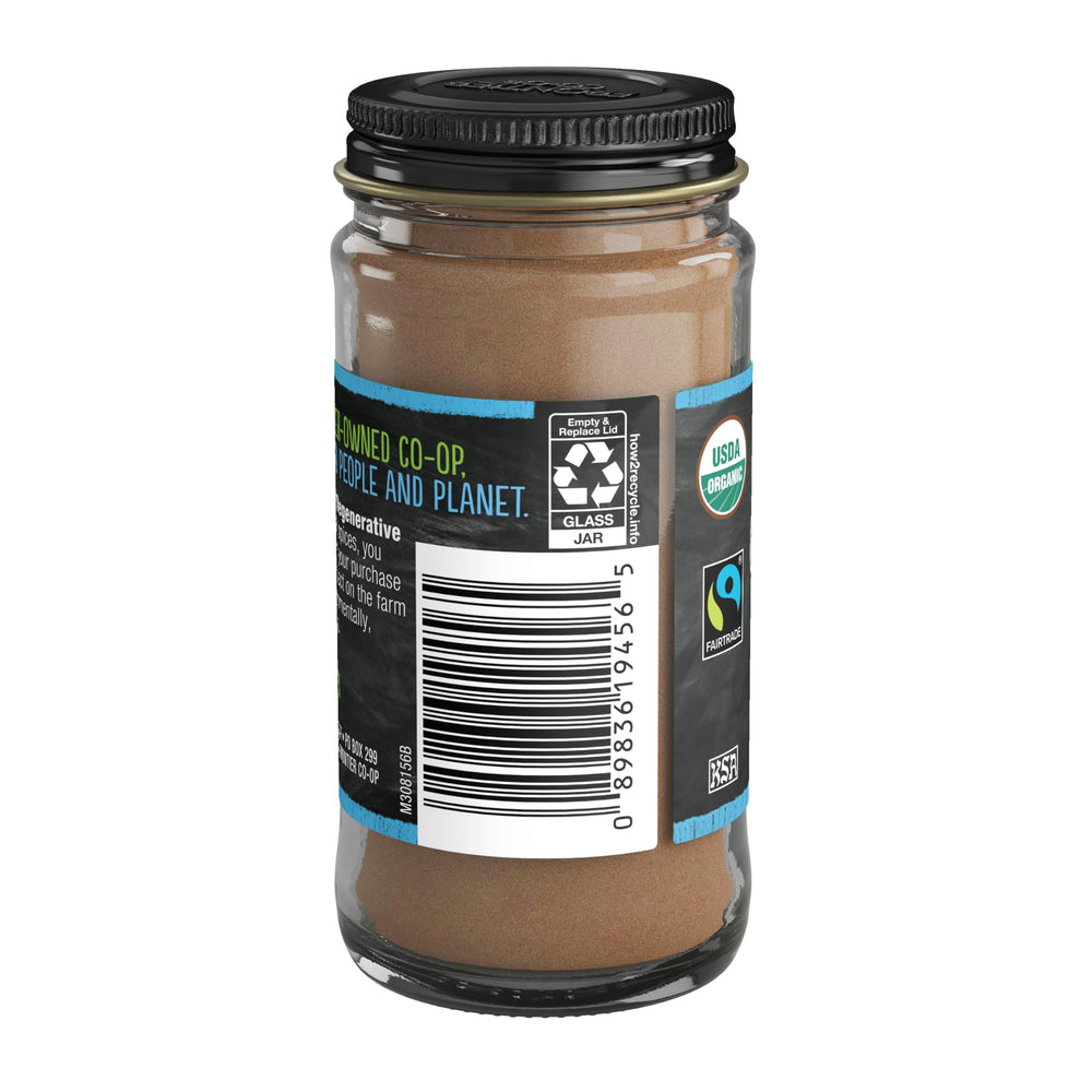 Simply Organic Frontier Cinnamon atop oatmeal shows warm flavor
