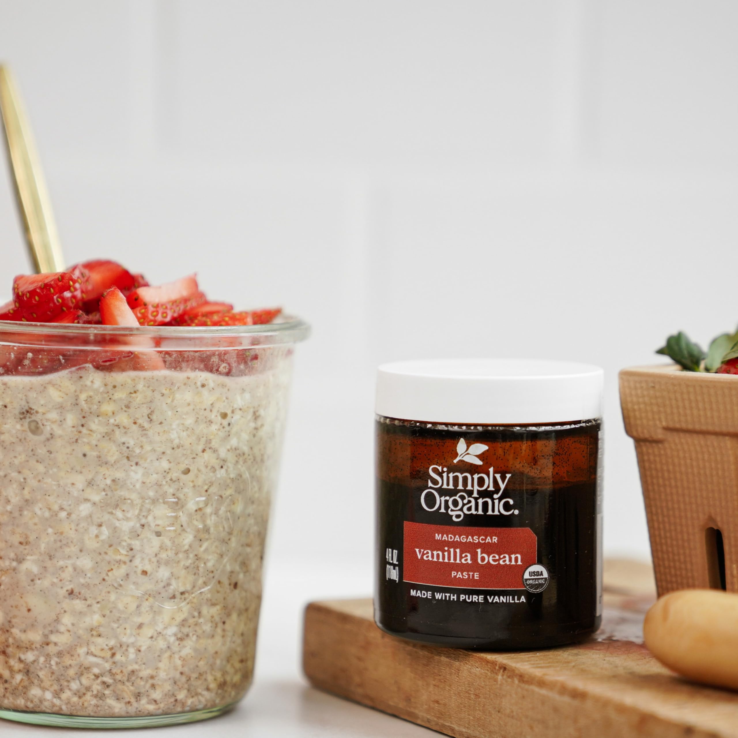Simply Organic Vanilla Bean Paste in custards enhances aroma and texture