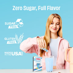 SINGLES TO GO Ocean Water glass with refreshing beverage for on-the-go hydration.