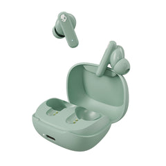 Skullcandy Smokin’ Buds case open for quick charging on the go.