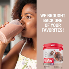 Scoop and ingredients highlight protein blend and MCT fats for a keto-friendly shake