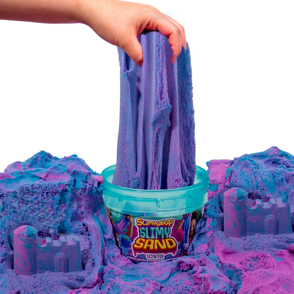 SLIMYSAND Horizon bucket image showing mess-free, reusable storage for easy cleanup.