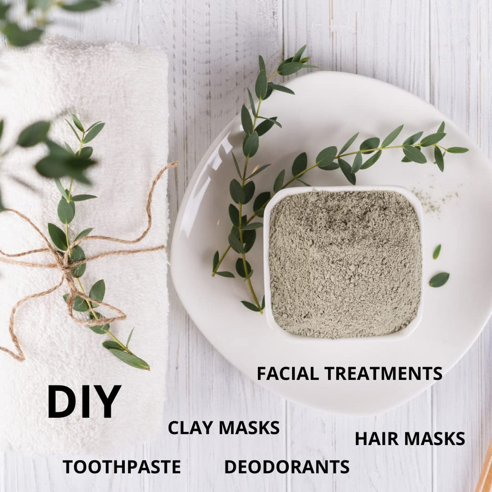 SMART SOLUTIONS Bentonite Clay hair mask spread on scalp for cleansing and nourishment.