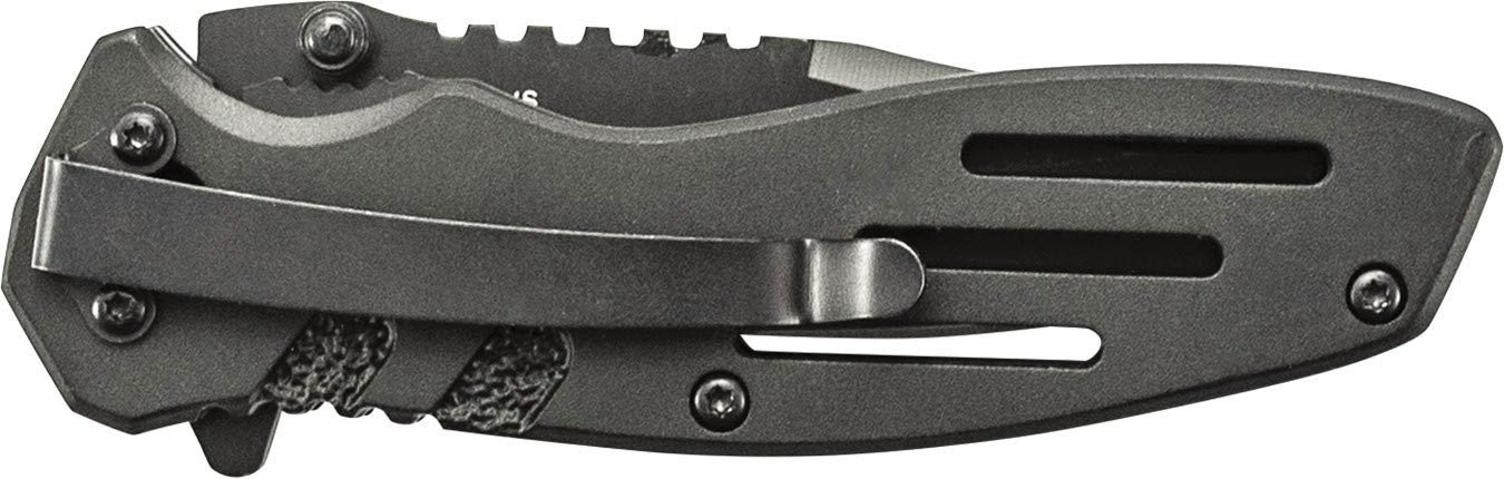 Smith & Wesson Extreme Ops aluminum handle texture improves grip in wet or cold conditions.