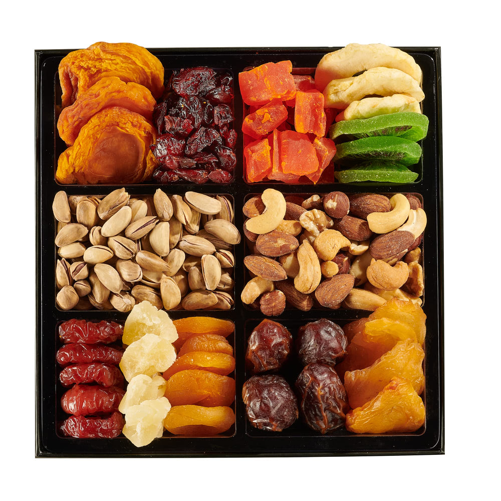 Snackberry kosher gourmet box adds an elegant centerpiece and thoughtful gift touch.