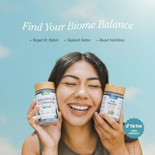 Snap Supplements Spirulina Chlorella powder bowl emphasizes plant-based nutrition