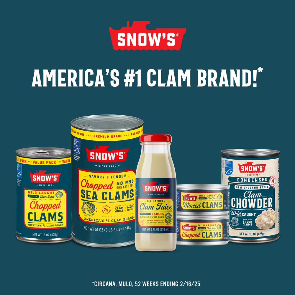 Snow's clam sauce ingredients featuring fresh clams, garlic and olive oil