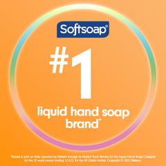 Softsoap Sparkling Pear in-hand lather forming rich foam