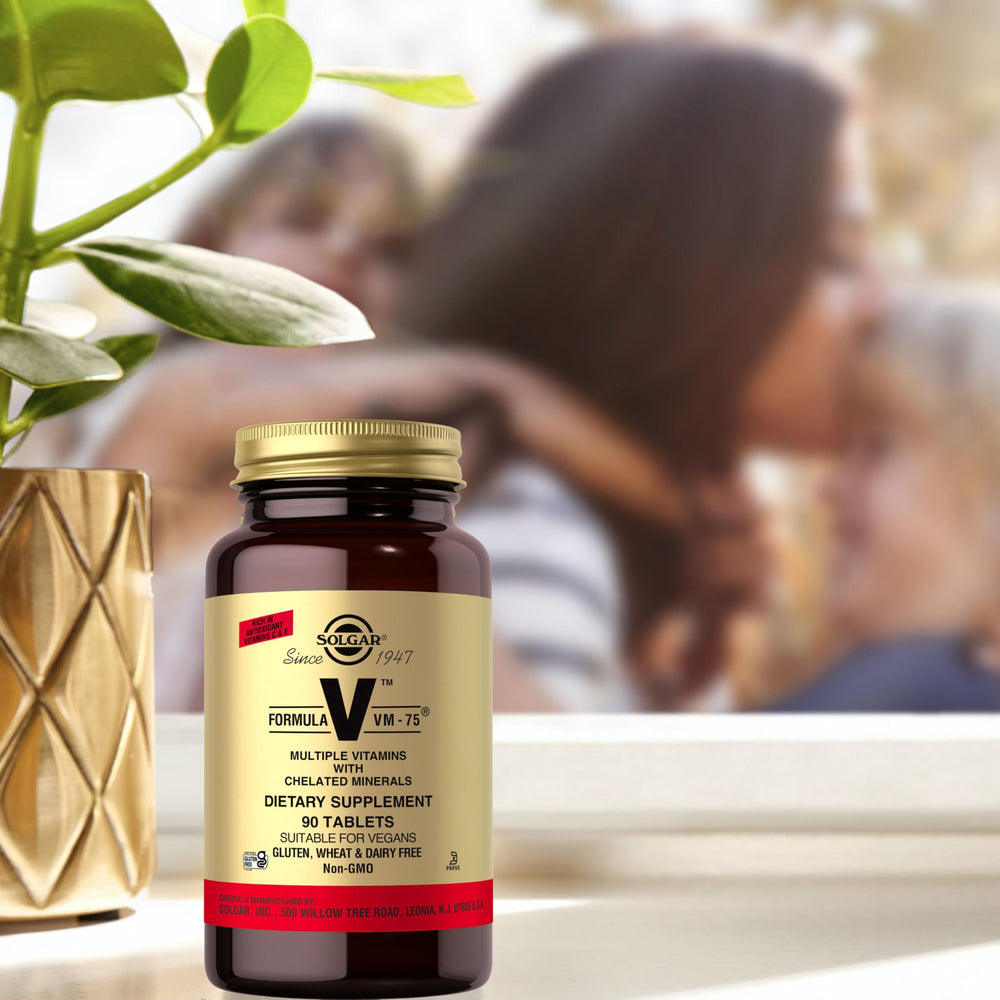 Solgar Formula VM-75 nutrition facts panel highlights essential minerals.