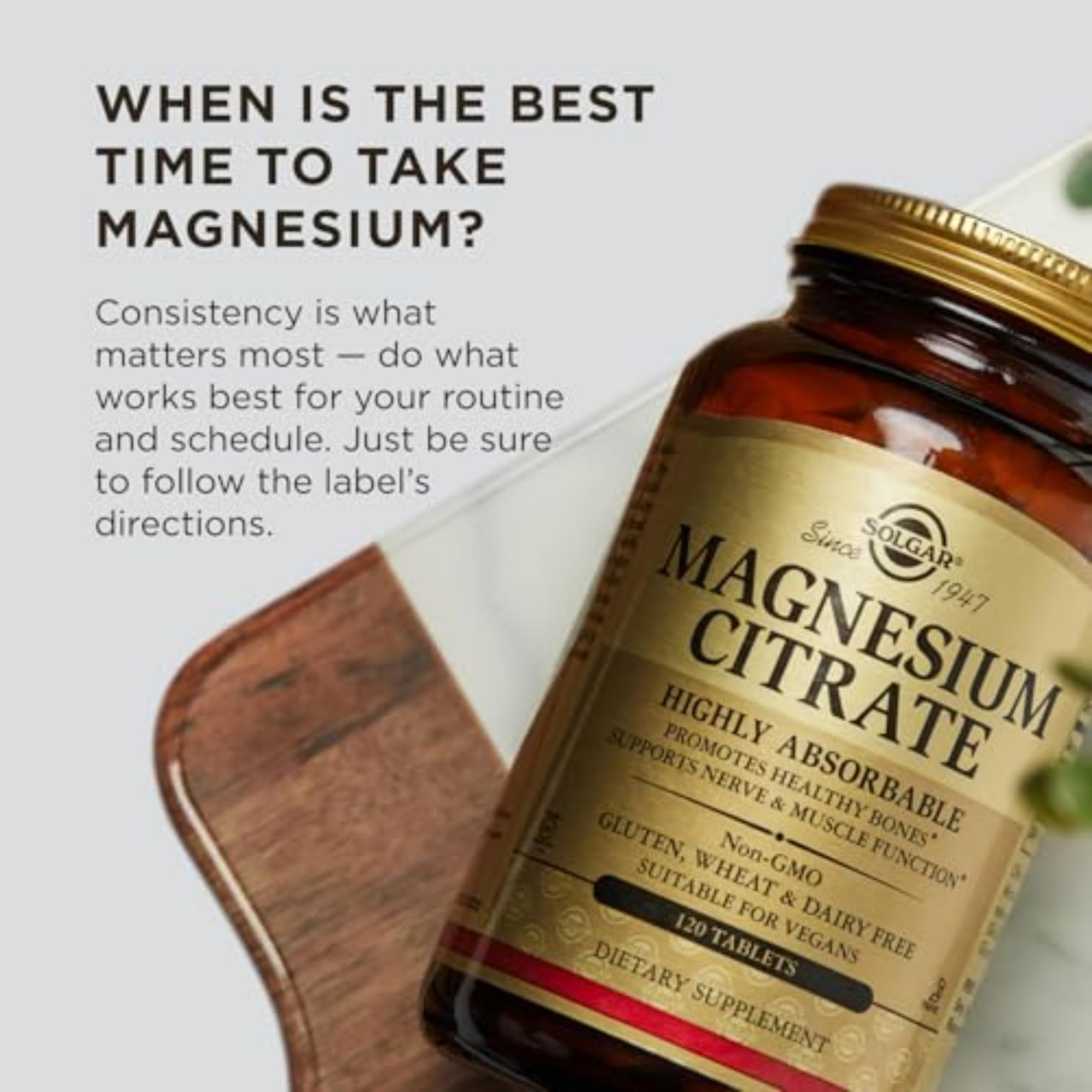Solgar Magnesium Citrate packaging box displayed beside bottle