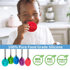 SOSKYGELO Safe silicone material supports durable chew sessions.