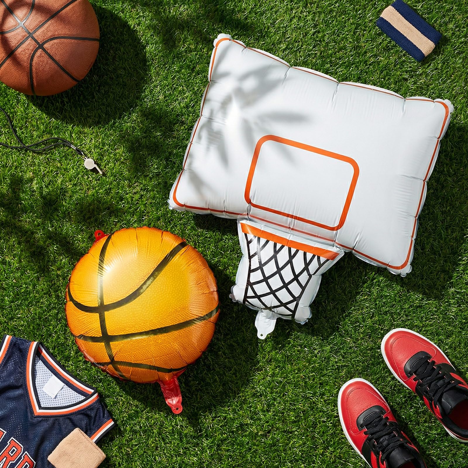 Soulchen 18-inch orange basketball balloon close-up with bright surface