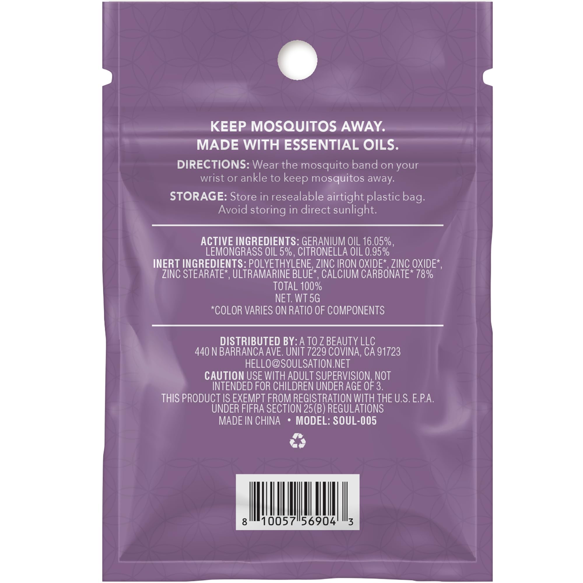 SOULSATION DEET-free bracelet with essential oils for outdoor use.