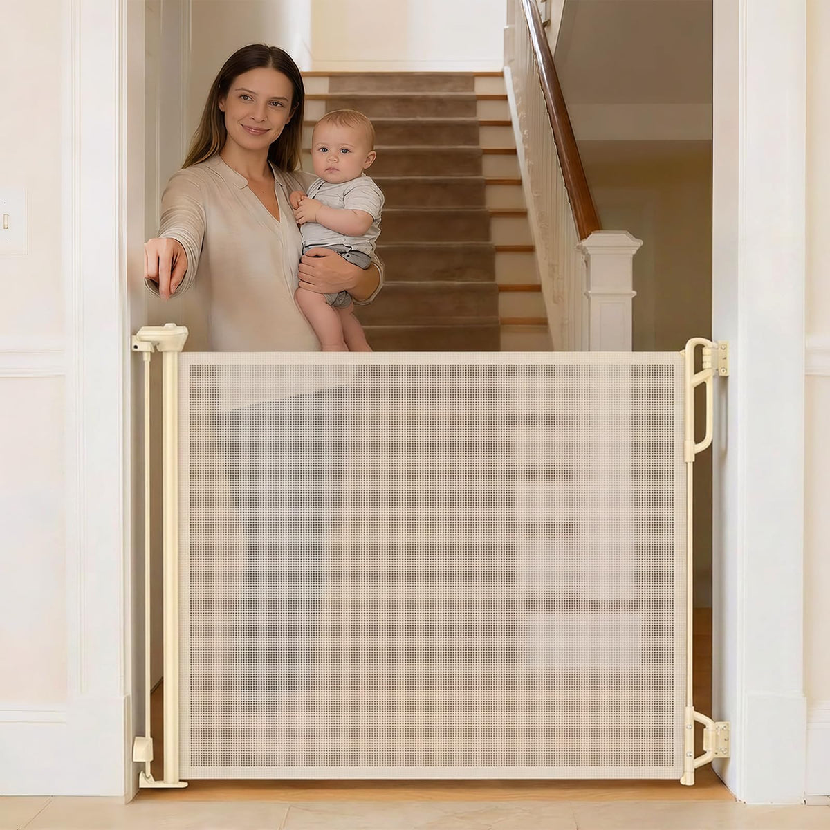 SPACEANY retractable gate mesh in overview for quick setup and space saving