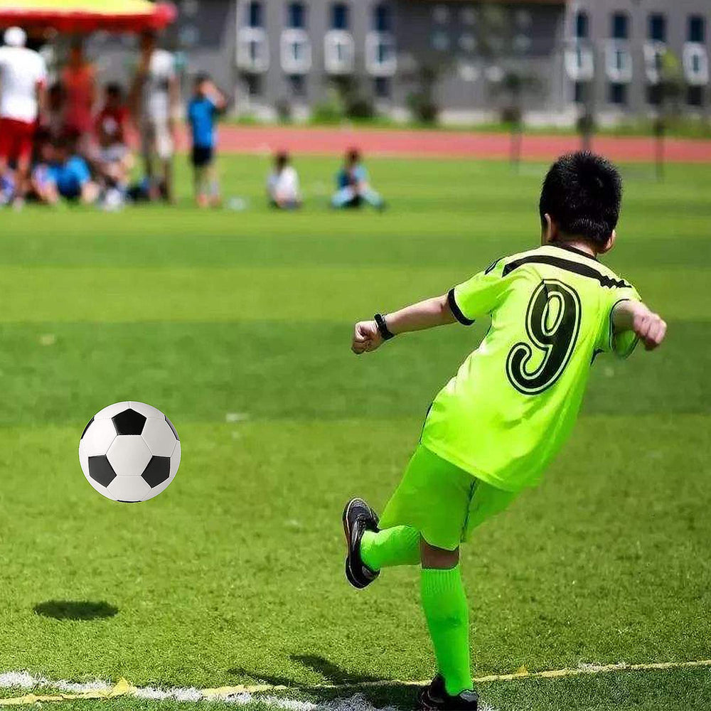 SPDTECH compact gift ready ball, ideal for 0-2 year olds.