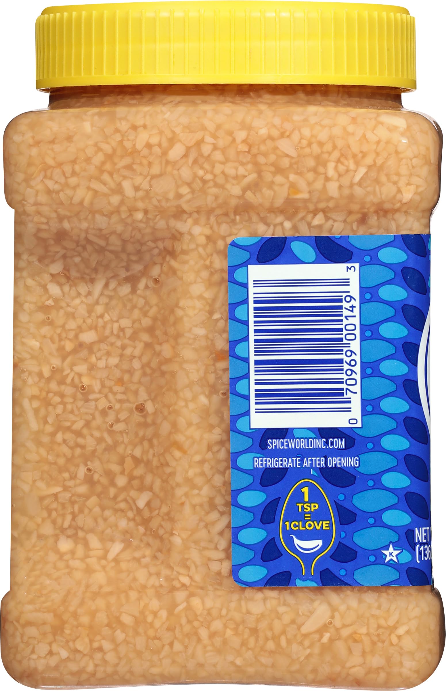 Spice World Minced Garlic added to pasta sauce for rich aroma and depth.