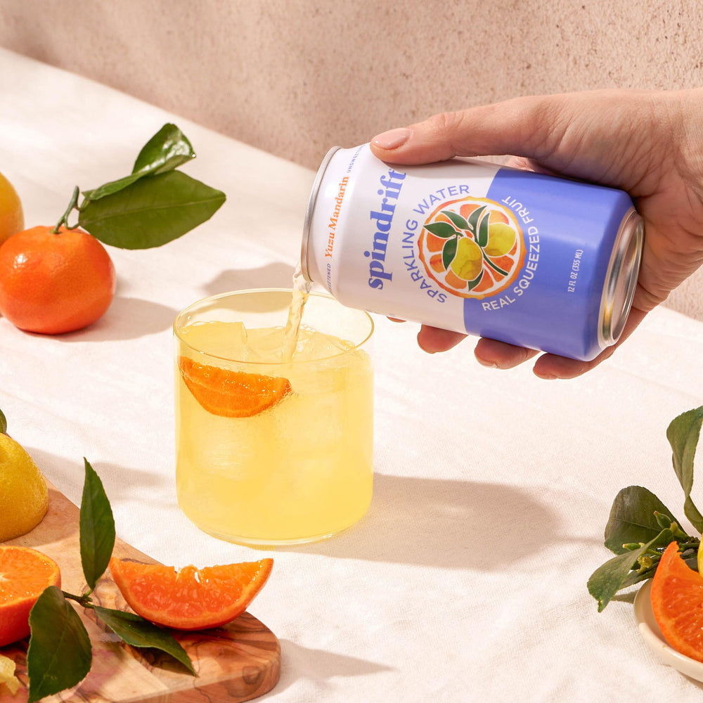 Spindrift Yuzu Mandarin label close-up showcasing real juice and quality ingredients.