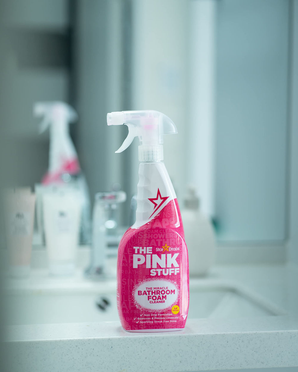 Stardrops The Pink Stuff delivers a streak-free shine on surfaces.