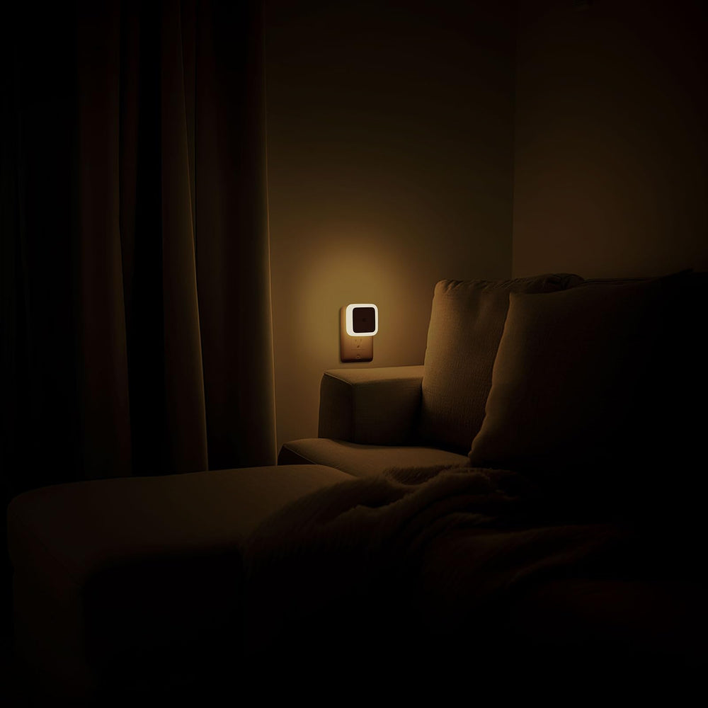 Sujeet compact plug-in night light with low power consumption