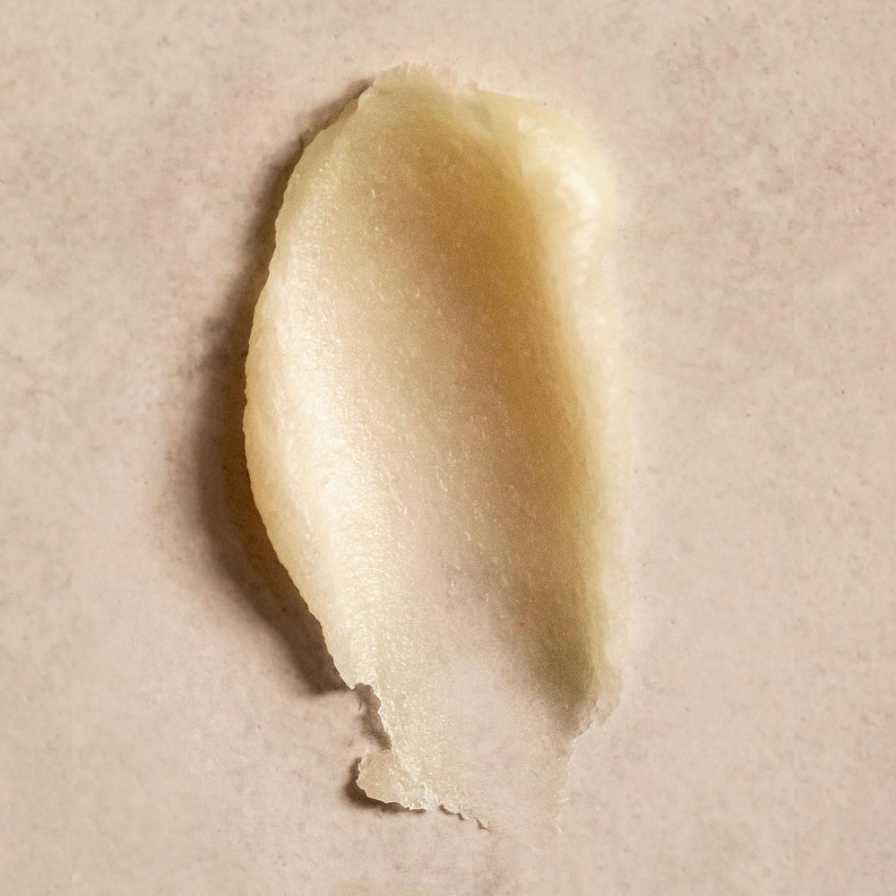 Calendula oil in Summer Fridays Babymoon Belly Balm soothes stressed skin.