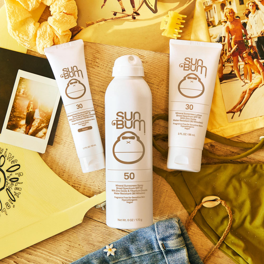 Sun Bum logo highlights vitamin E benefits.