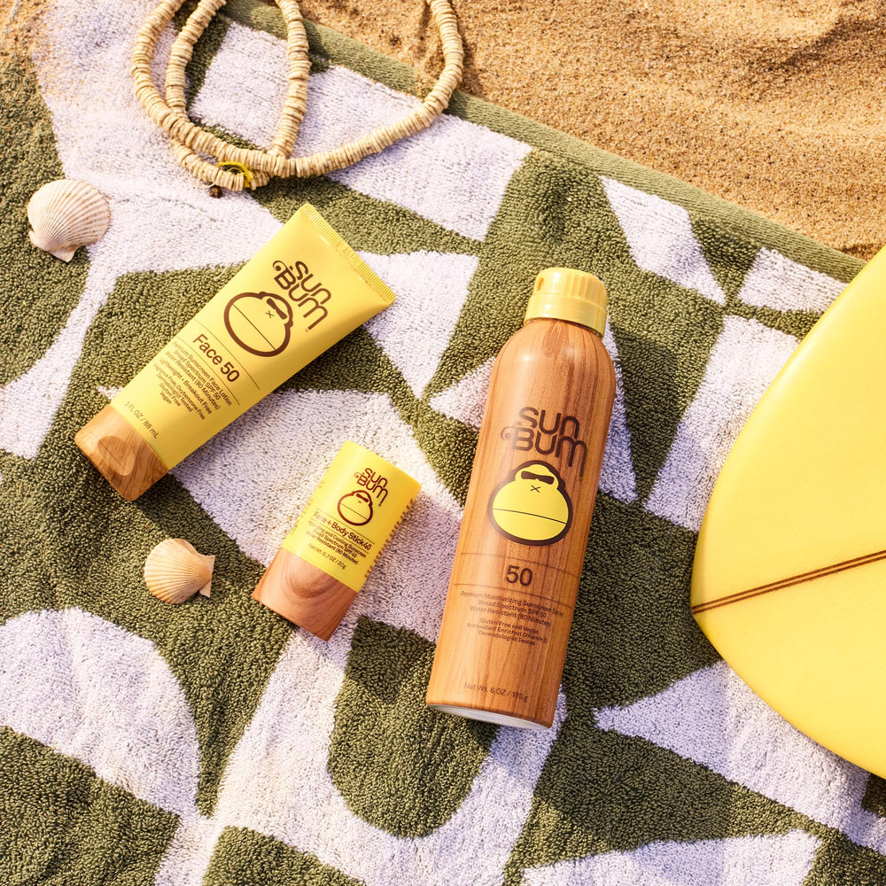Vitamin E and antioxidants in Sun Bum SPF 40 Stick hydrate and protect skin.