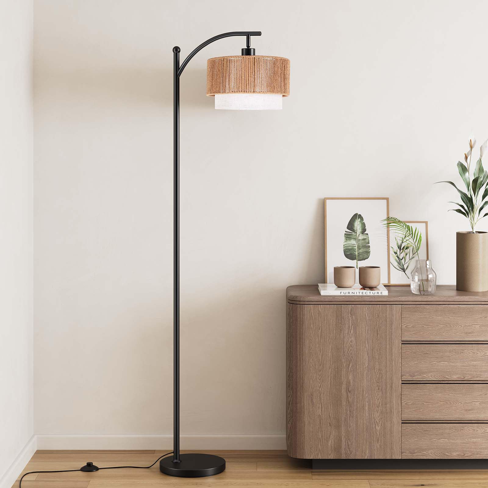 SUNMORY living room lighting creates inviting ambience for guests.